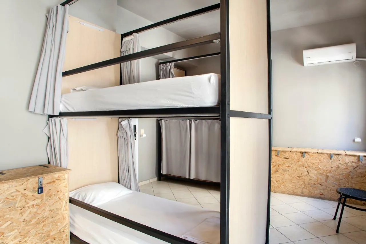 So Young Hostel Heraklion