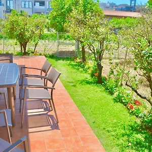 Giorgos Large Size -family Friendly With Free Parking And Yard Views Apartment