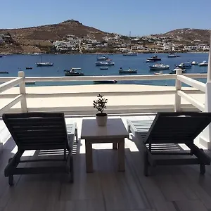 κάντε κράτηση εδώ